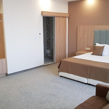 Sps Hotel Φιλιππούπολη Εξωτερικό φωτογραφία